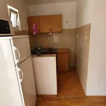 Slavica 公寓