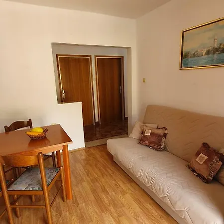 Apartment Slavica Rab Town