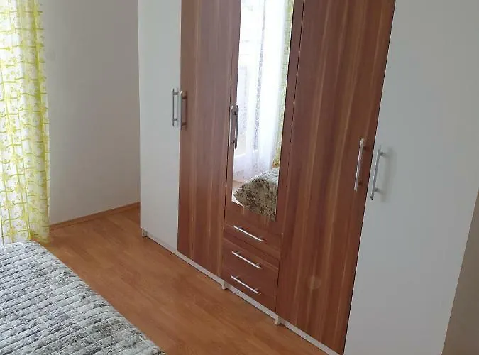 Slavica Apartman *
