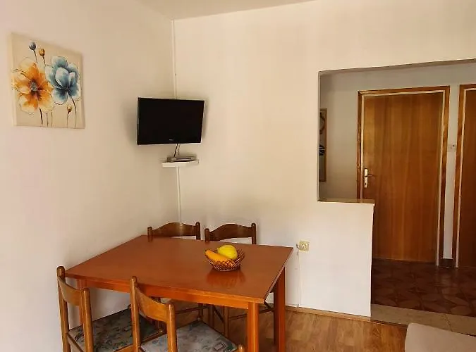 Slavica Apartman *